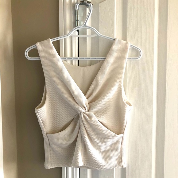 Dynamite Tops - Cream crop top